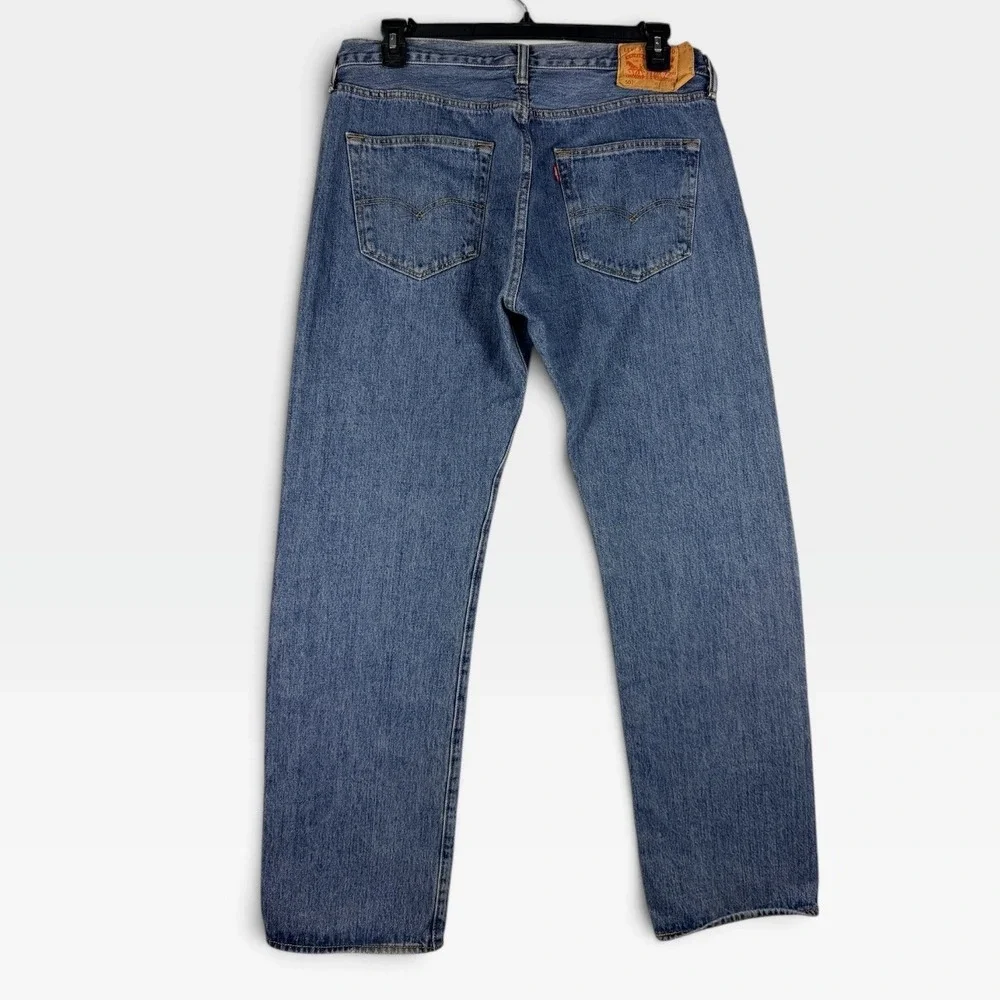 Levi's 501 Original Straight Leg Jeans Mens 36x32 Blue Medium Wash USA Good